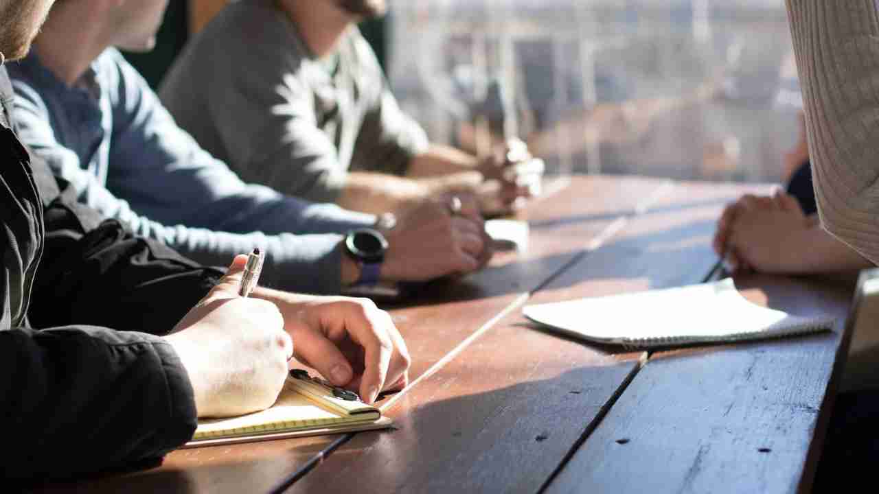 Mengapa Setiap Pemimpin Perlu Menguasai Teknik Coaching and Counseling