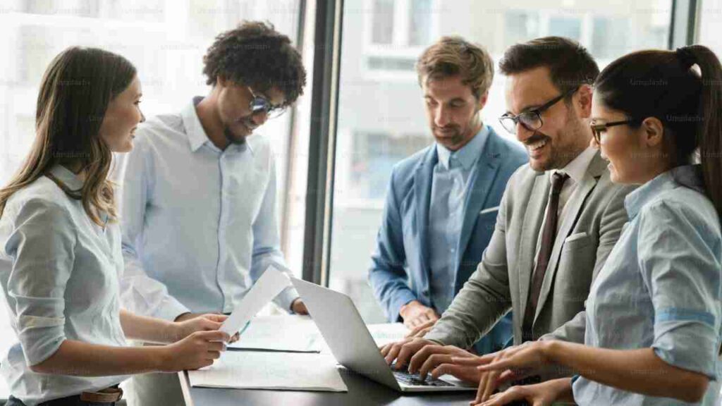 Menjadi Pribadi Tangguh Lewat Kebiasaan-Kebiasaan Efektif