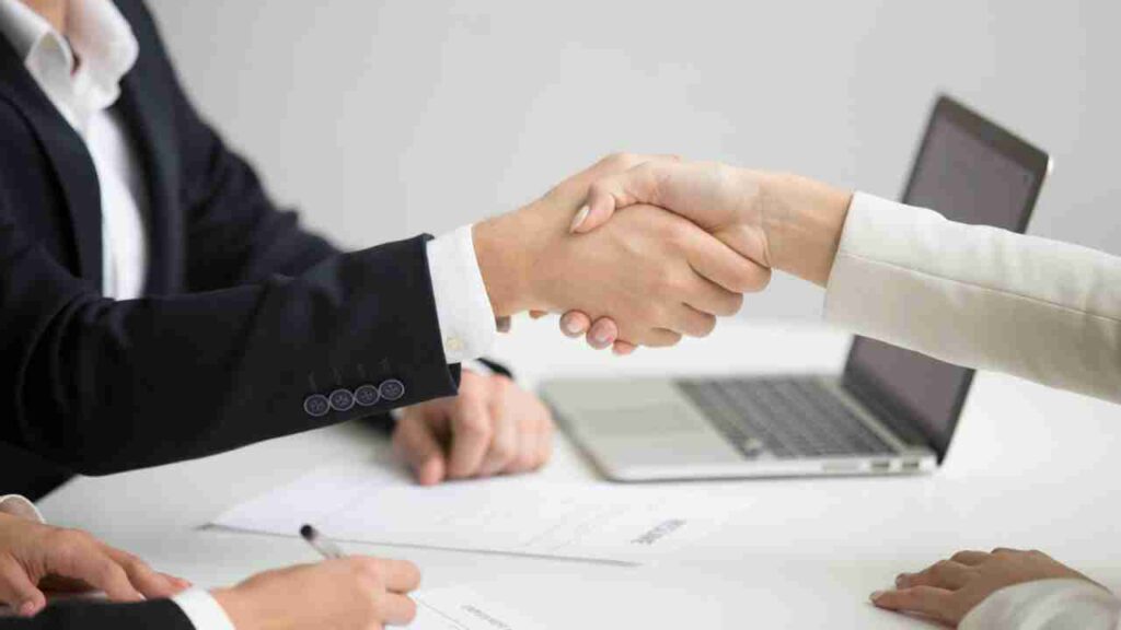 Teknik Negosiasi dalam Training Sales Perbankan yang Wajib Dikuasai