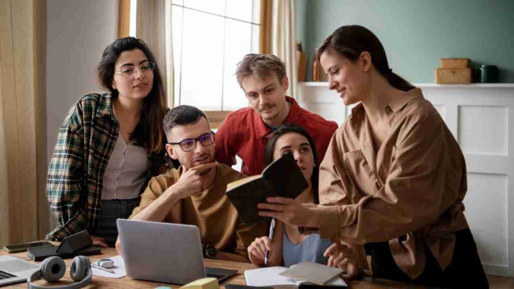 Mengelola Generasi Milenial dan Gen Z di Dunia Kerja