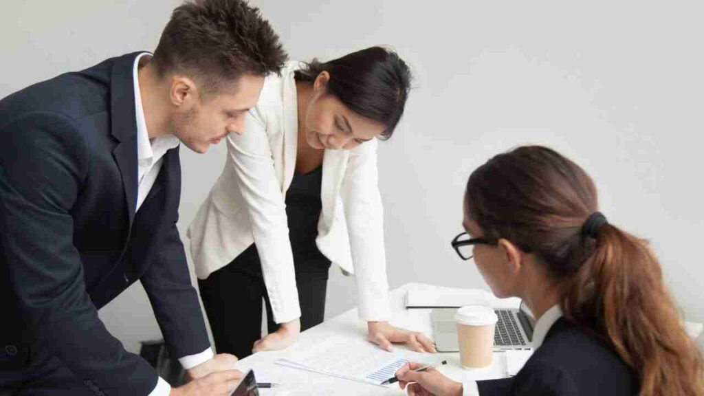 Training Managing People Cara Efektif Mengelola Tim dan Hubungan Kerja