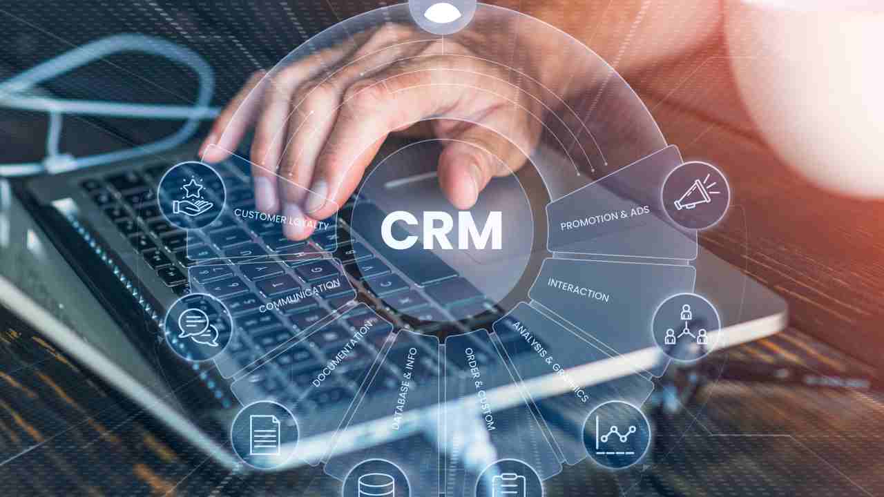 Customer Relationship Management Strategi Pengelolaan Hubungan Pelanggan untuk Membangun Reputasi dan Pertumbuhan Bisnis