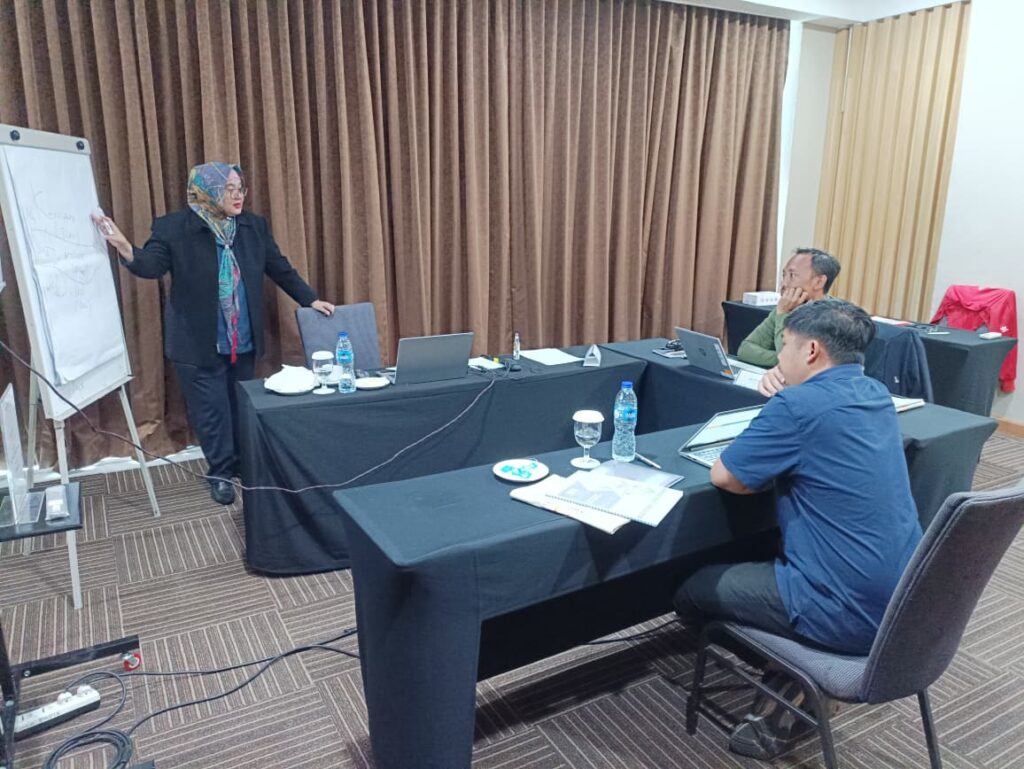 Communication Intermediate level 14-15 April 2026