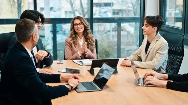 Contoh Business Plan: Cara Membuat Rencana Bisnis yang Menarik Investor